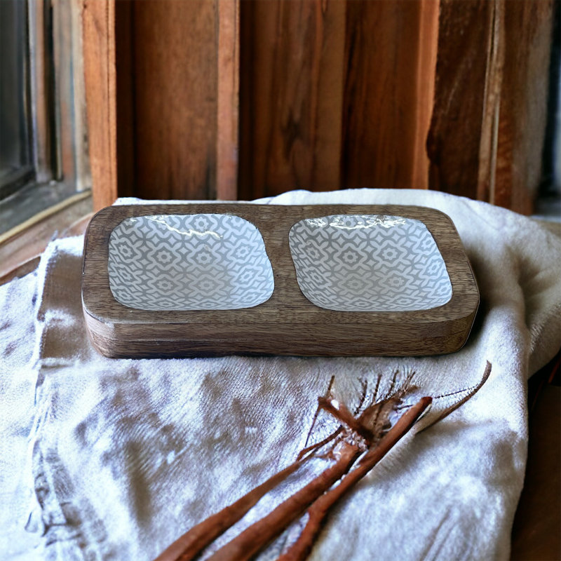 Alpen Home Barrasso Enamelware Serving Bowl