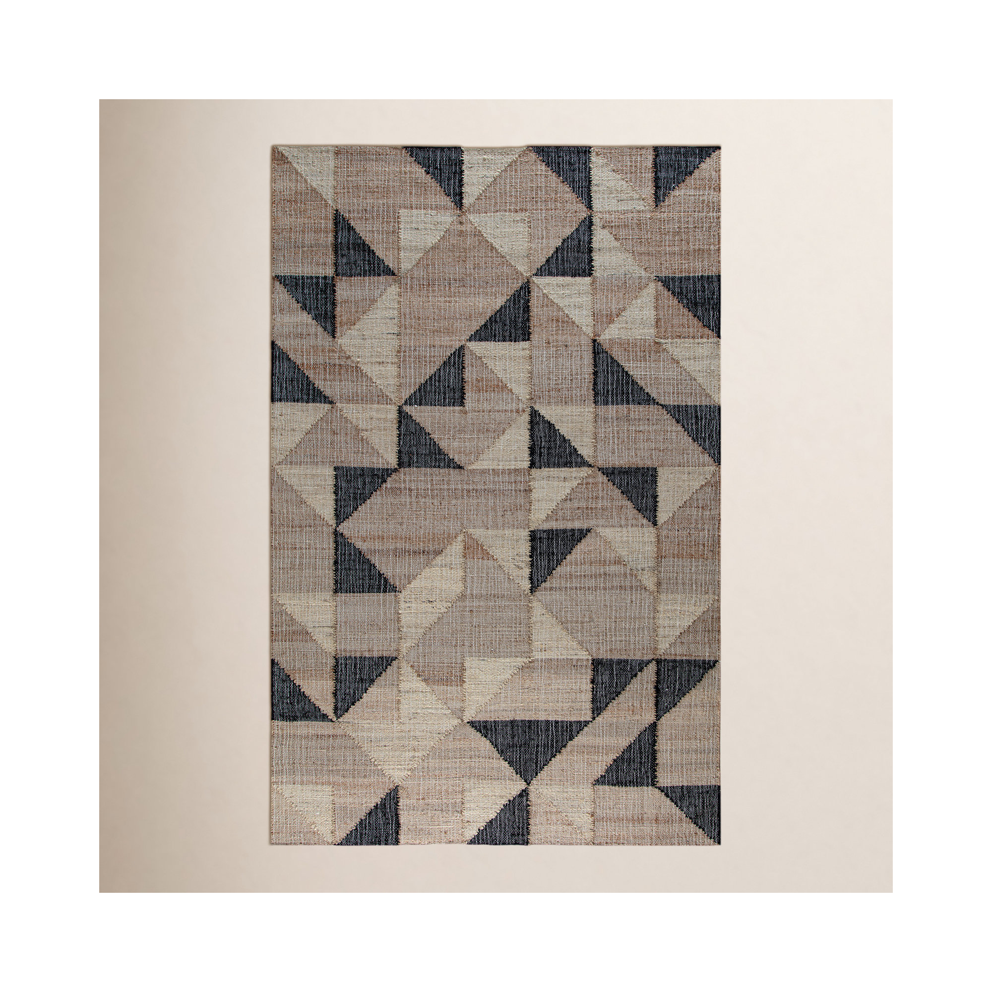 Solene Hand Loomed Jute / Sisal Rug, Rectangle 4' x 6'