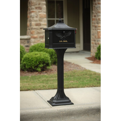 Pedestal Locking Post Mounted Mailbox