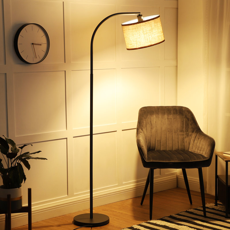 Lampe sur pied arquée 63 po Kjeld, Noir