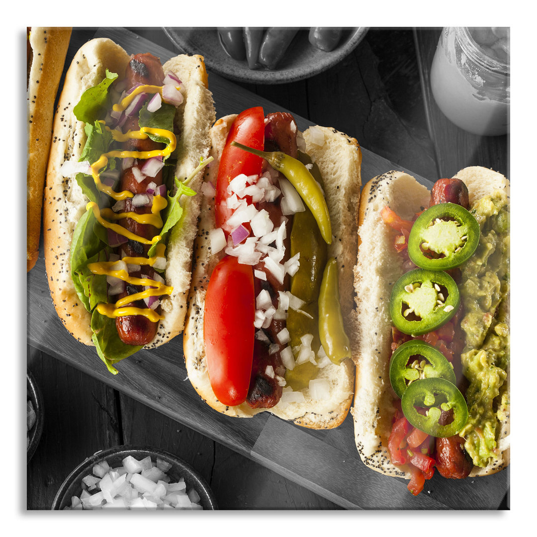 Glasbild Leckere Hotdogs