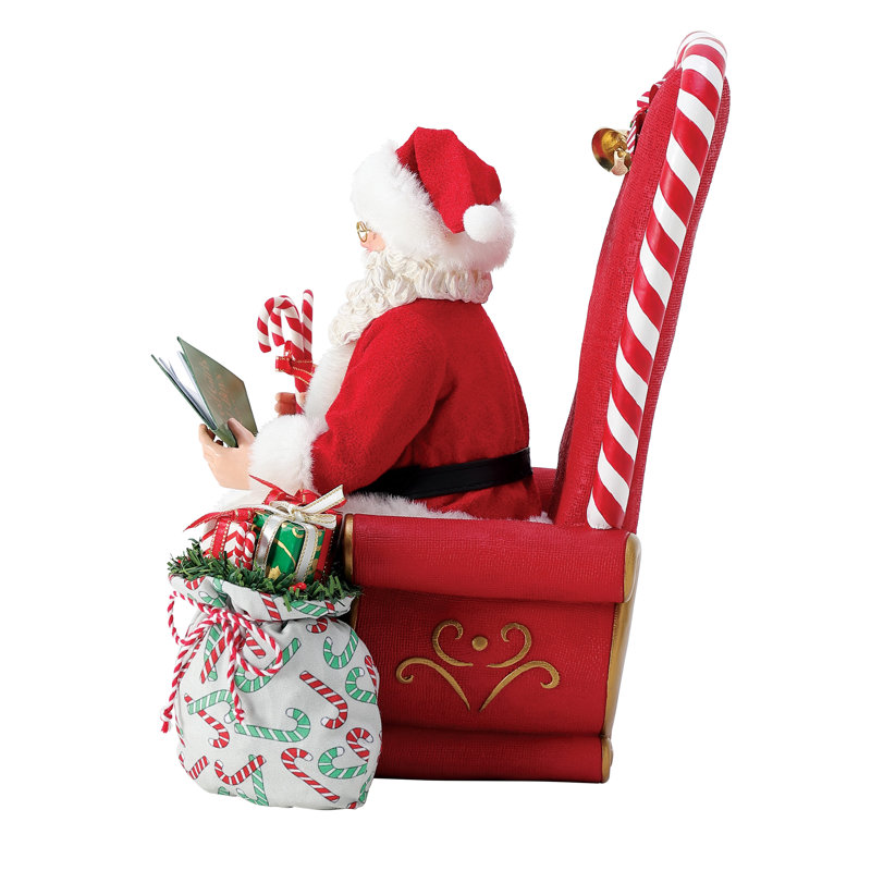Figurine Père Noël au centre commercial