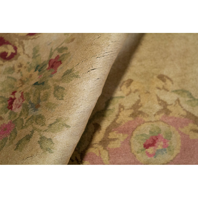 Hand-Knotted High-Quality Red Area Rug