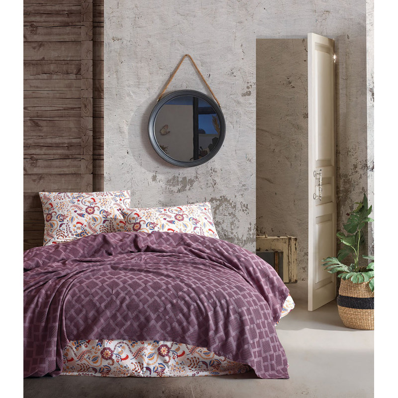 Cotton Geometric Shapes Coverlet