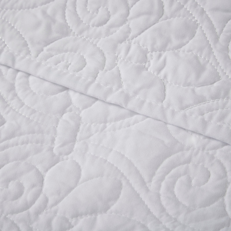 Jeté matelassé surdimensionné 60 x 70 po, Blanc