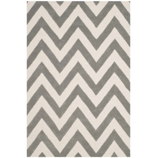 Krystyna Chevron Handmade Tufted Wool Grey/Ivory Area Rug