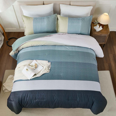 3-Piece Reversible Stripe Comforter Set Down Alternative Soft Microfiber All Season