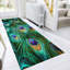 Tapis non tissé à imprimé doux avec un motif floral délicat dans des tons riches de rouge et de bleu pour une touche de style classique dans n'importe quel espace-126079660