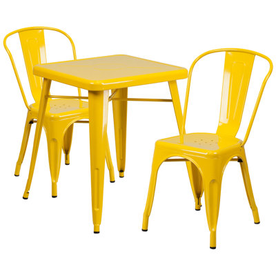 Ensemble de tables carrées intérieur / extérieur en métal 23,75 po Geneen avec 2 chaises empilables