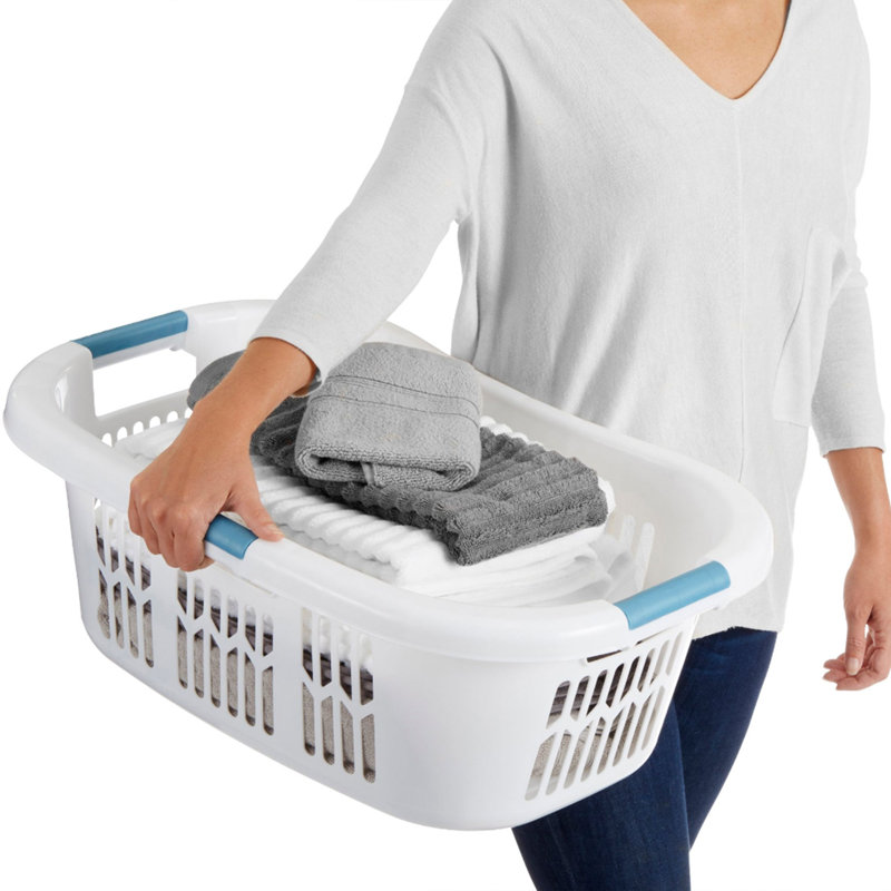 Hip Hugger Basket