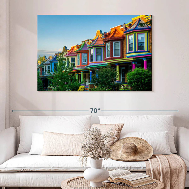 Lilie Guilford Avenue Rowhouse, H 32 po x l 48 po