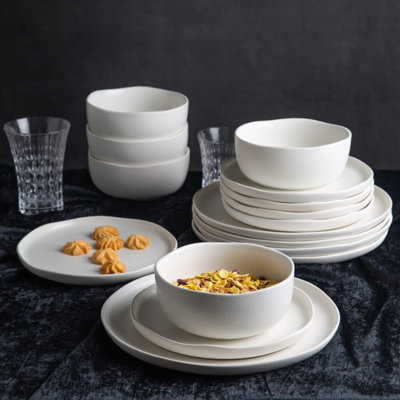 Ceramic Dinnerware Sets, Wavy Rim Stoneware Plates And Bowls Sets
