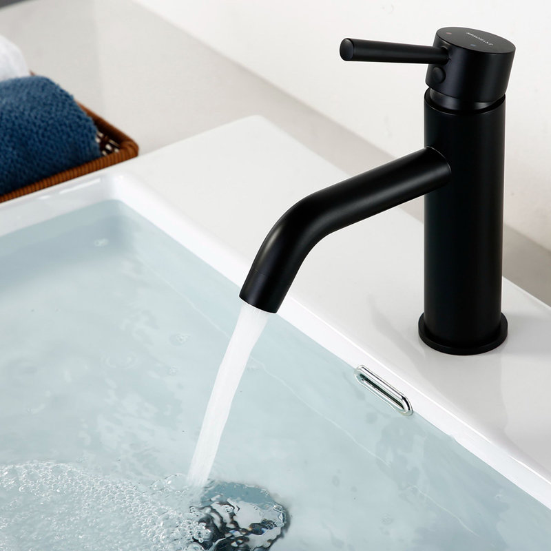 Single-Hole Single-handle Bathroom Faucet