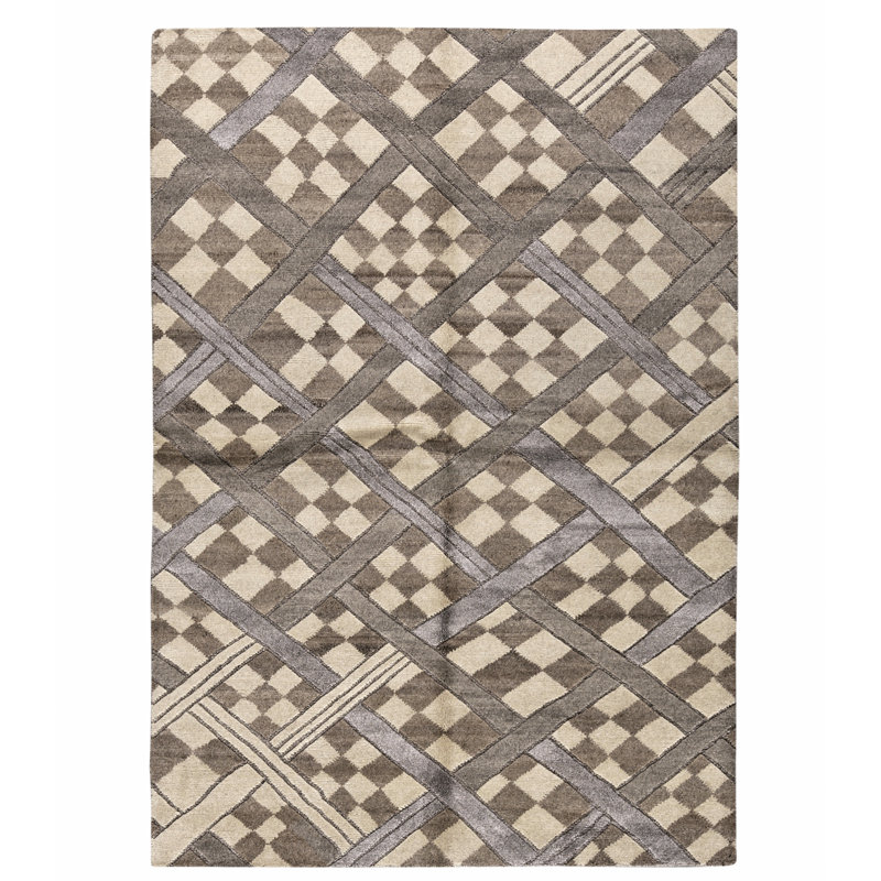 High-Quality Hand-Knotted Pebble Area Rug
