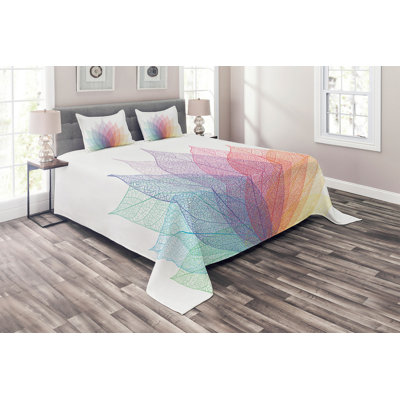 Vibrant Farmhouse / Country Floral Coverlet