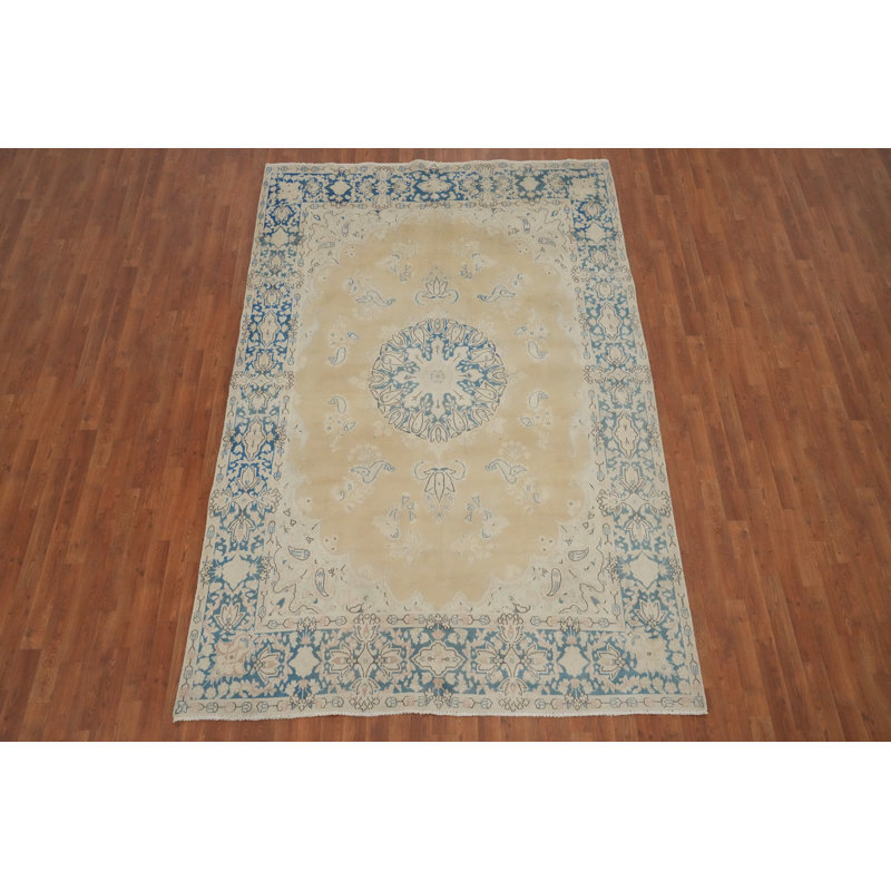 Tapis traditionnel à teinture végétale 7 x 10