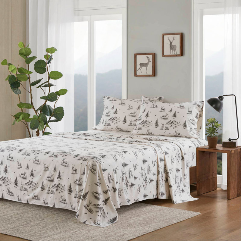 4 PCS  Sheet Set Gray Deer Toile, Full Coverlet / Bedspread + 3 Additional Pieces