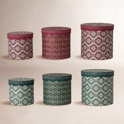 Paper Nesting Gift Boxes with Scalloped Lids