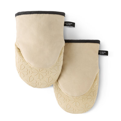 Kate Spade New York Spade Flower 5.5"x 8" Soft Silicone Mini Oven Mitt