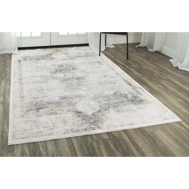 Jonason Oriental Indoor Rug, Rectangle 5'3" x 7'6"