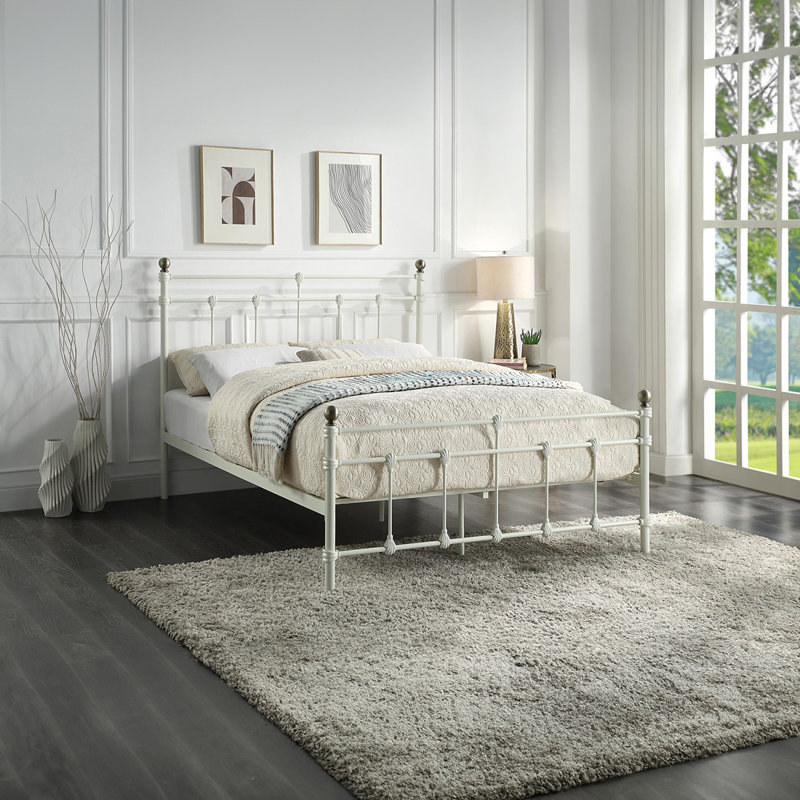 BAYFORD Metal Bed, White, Small Double (4')