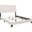 Très grand lit à panneau avec revêtement, garniture cloutée, structure en bois, sommier tapissier requis, disponible en différentes nuances de tissu, finition rembourrée, garniture pour un look époustouflant, choix de couleurs variées-130734164