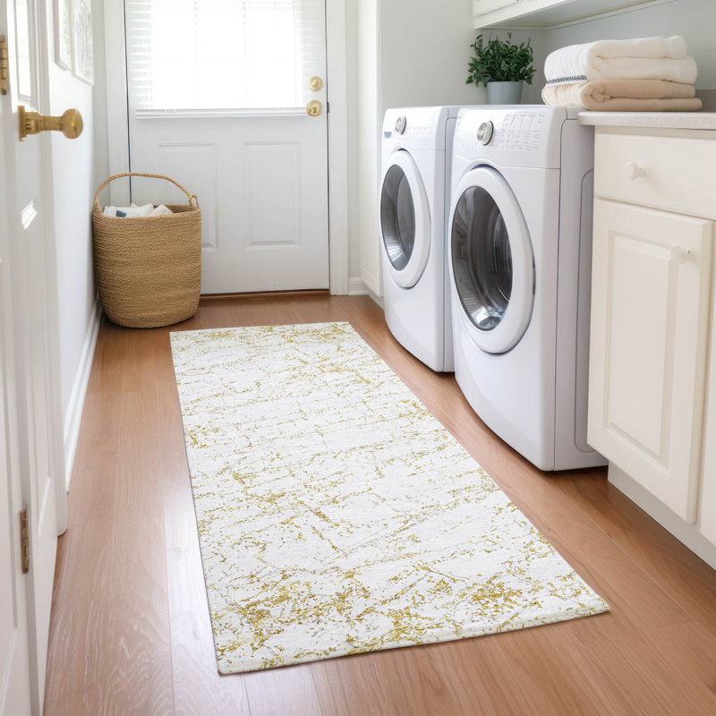 Karter Abstract Indoor / Outdoor Rug, Runner 2'3" x 7'6"