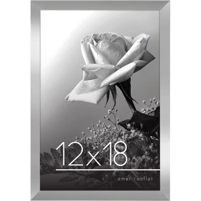 Cadre de signature en bois composite et housse de suspension en plexiglas inclus