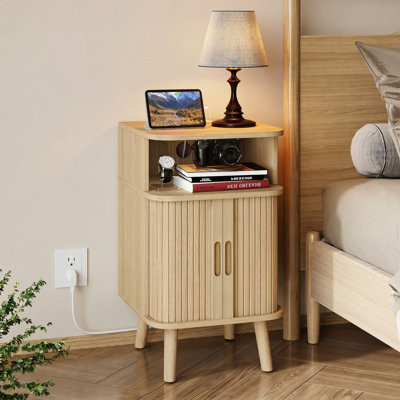 Nightstand With Charging Station, Mid Century Modern 26.7" Tall Bedside Table, Wood End Table with Storage Cabinet and Sliding Doors, Light Oak