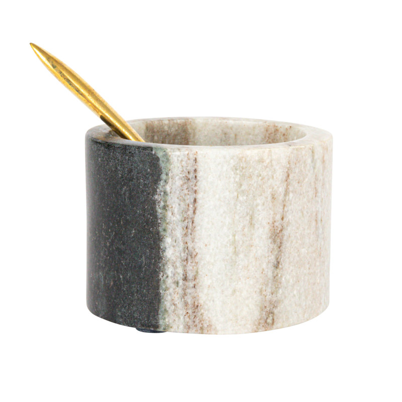 Salière en marbre avec cuillère en laiton
