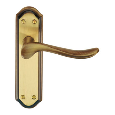 Lytham Latch Door Handle