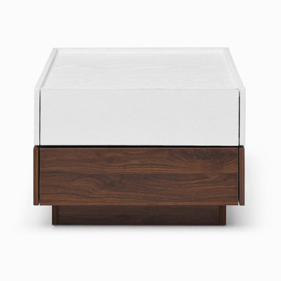 Table basse rotative polyvalente avec beaucoup de rangement et un design élégant pour votre salon