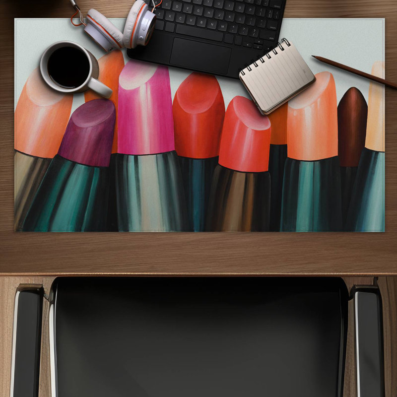 Lipstick addict - 14.00"x24.25" Desk mat