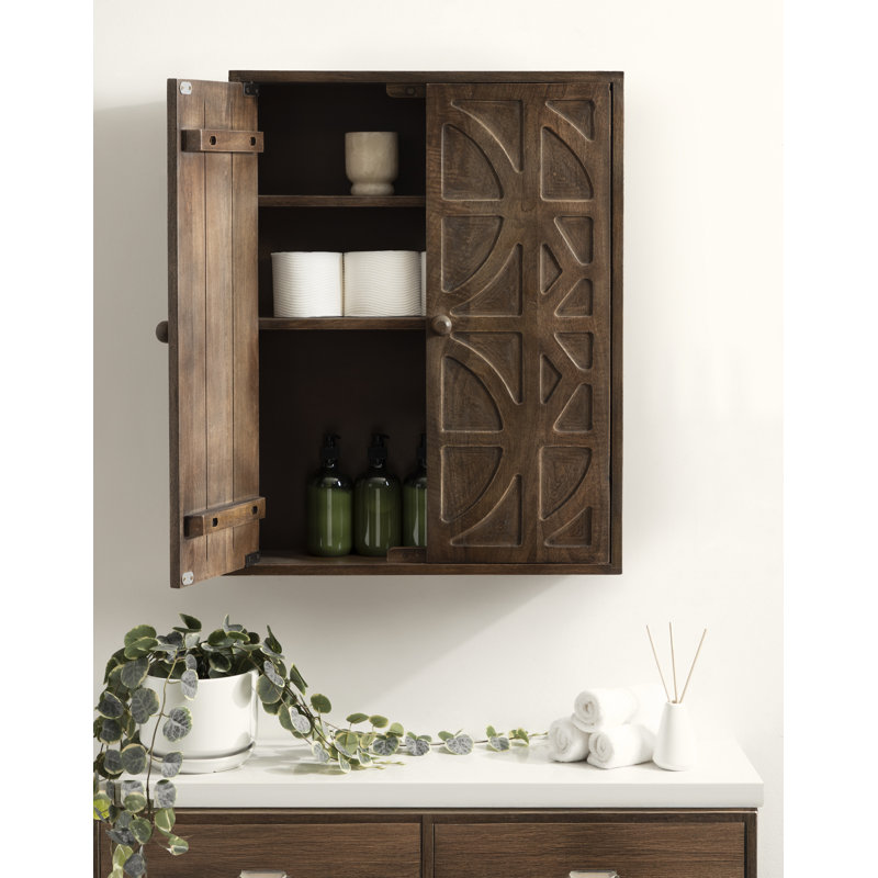 Armoire murale haute en bois sculpté Galienne