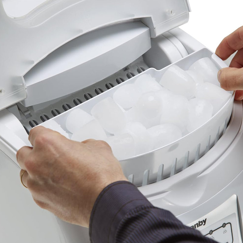 Danby Entertainer 25 Lb. Daily Production Bullet Clear Ice Ice Maker