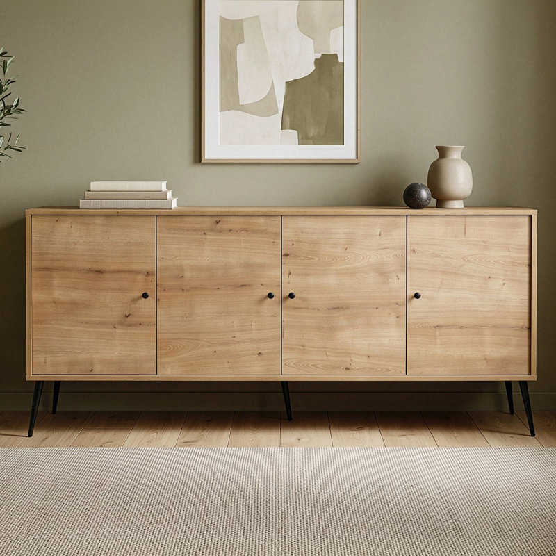 Console moderne en chêne avec portes à fermeture douce, 70,9 po x 31,5 po x 16,1 po | 100% aggloméré et panneau de fibres à densité moyenne enduit de mélamine, pieds en métal | Conception murale avec de nombreuses tablettes de style scandinave pour des espaces de vie élégants