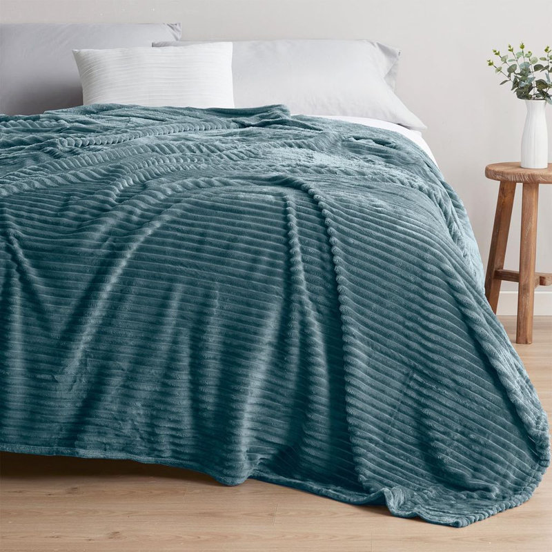 Jeté moelleux et moelleux Nestl, Jeté, Bleu pierre