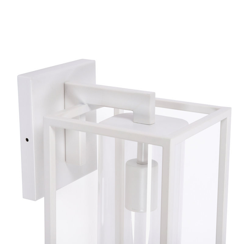 Lanterne murale d'extérieur 1 lumière Tiernan, H 15,75 po x l 6,25 po x P 8,05 po, Blanc