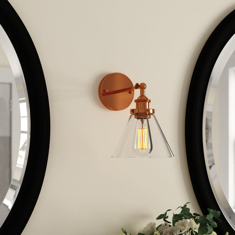 Urbank Armed Sconce