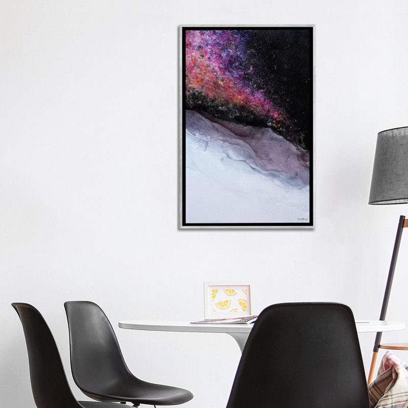 "Nova" par Vinn Wong, reproduction d'art graphique sur toile, Toile avec cadre argenté, H 40 po x l 26 po x P 1,5 po