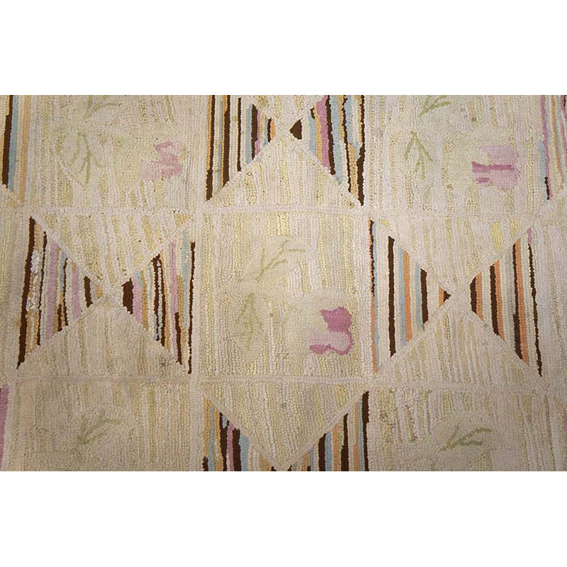 Tapis en laine crocheté American Antique