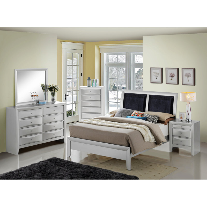 Lehani Upholstered Bed
