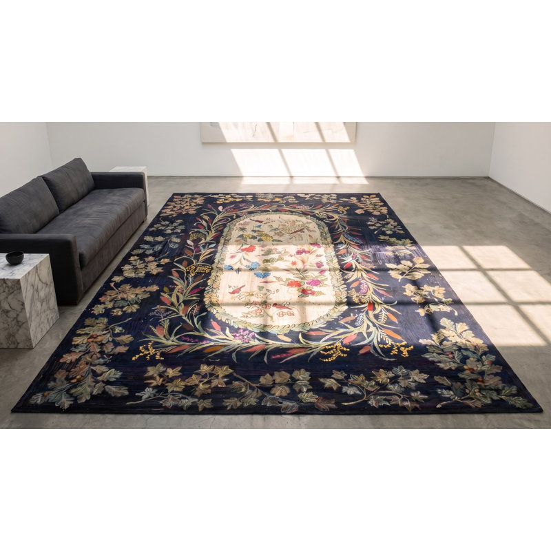Tapis crocheté bleu art populaire du début du 20e siècle