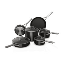 Brand New Induction Cookware Sets - 8 Piece Non-stick Pots and Pans Set Detachable  Handle, Black for Sale in Union City, CA - OfferUp