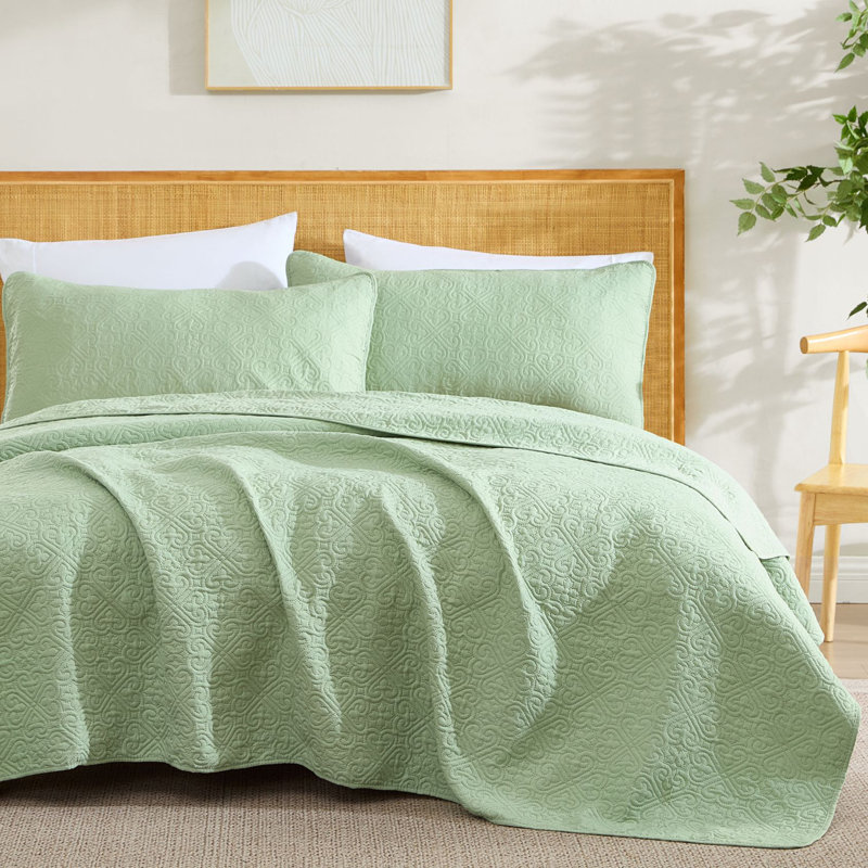 HLC.ME Lorenzo - 3 Piece Set, Lightweight King Bedspread Coverlet Quilt Set, Sage Green, King Quilt + 2 King Shams