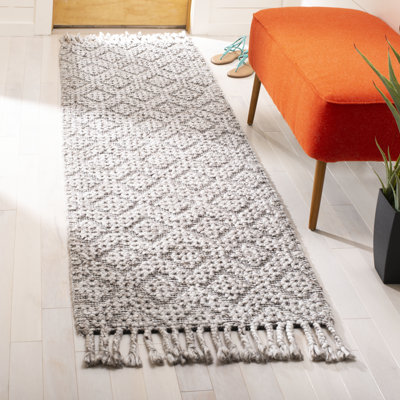 Natura Hand Woven Viscose/Wool Geometric Rug in Gray/Black