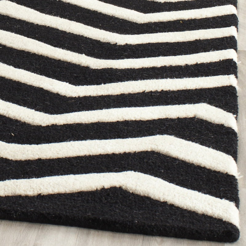 Sanyla Hand Tufted Wool Chevron Rug, Runner 2'6" x 8'