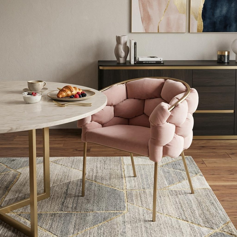  Chaise de salle à manger rembourrée en tissu rose et laiton Kensington