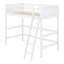 Lit mezzanine en bois avec échelle-641286630