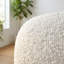 Très grand lit tapissier crème avec pieds en bois d'hévéa - Mobilier de chambre à coucher moderne élégant et confortable